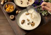 طريقة عمل شوربة الفطر